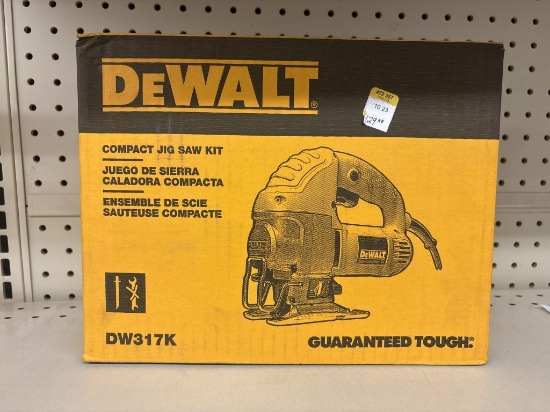 NEW Dewalt 5.5 Amp Corded Variable Speed Jig Saw K
