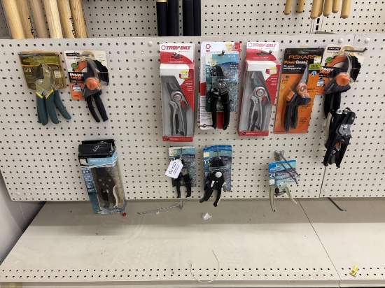 Shelf Lot of NEW Assorted Trimming Tools