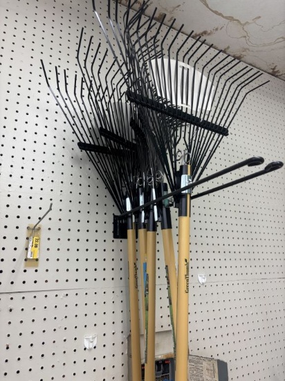 NEW Greenthumb Lawn/Leaf Rake