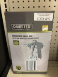 NEW Master Mechanic Siphon Feed Spray Gun