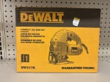 NEW Dewalt 5.5 Amp Corded Variable Speed Jig Saw K