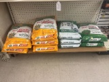 Lot of Assorted Scott’s Lawn Food
