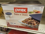 NEW Pyrex Bake n' Store