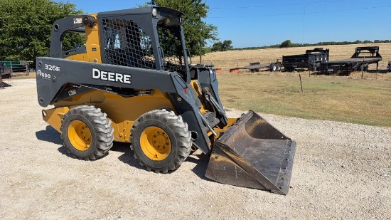 John Deere 326E Skid Steer w/C72 Bucket 1855hrs