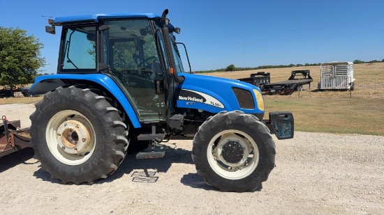 New Holland TL90A Tractor w/Weights, Dual Remotes
