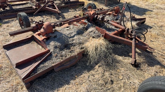 14' Bush Hog Straight Deck Shredder w/Hyd. Wheels