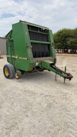 John Deere 535 String Round Baler w/Monitor