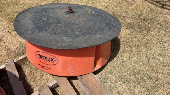 Livestock Nutrition Center Plastic Feed Trough
