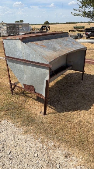 Antique Rusted Creep Feeder