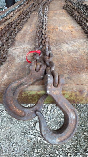 Lot of 2 Heavy Duty Lifting/Pulling Tow Chains
