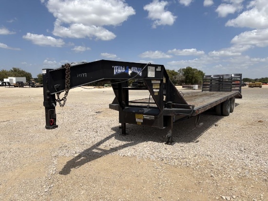 *2020 Texas Bragg GN w/Hydraulic Dovetail