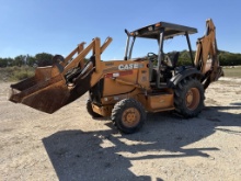 Case 580M Backhoe Tractor 4WD