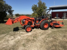 Kubota B2650 Tractor 4wd Hydrastat w/Loader Dual
