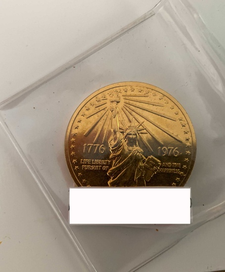 1976  BiCentenial Gold Plated Commemorative
