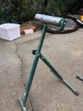 Roller stand