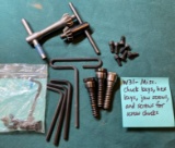 Misc chuck keys and screws, hex keys, screws for screw chucks
