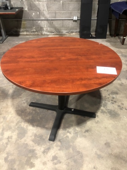 42" Round Table