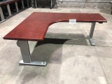 Electric Height-Adjustable Corner Table