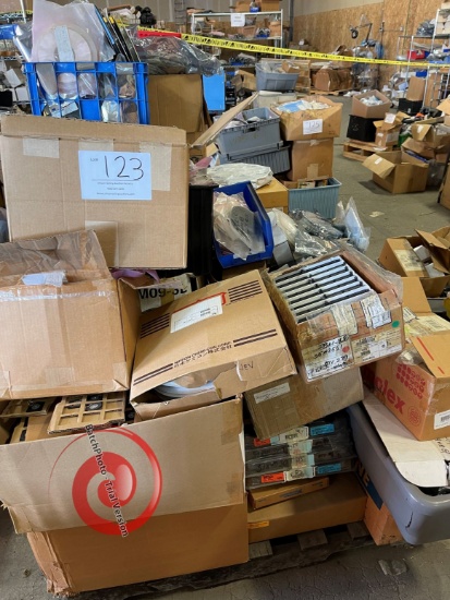 Miscellaneous electronic connectors, chip connectors, chip sets