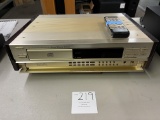 Denon DCD-1650GL PCM Compact Disc Player
