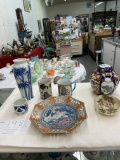 Asian china - blue/white vase, blue/white small cup, two Japanese mugs and more