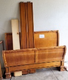 Sleigh bed, wood
