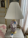 Porcelain lamp  27