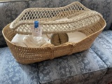 Baby weight scale with wicker tray and baby carrier basket