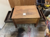 Wood end table with drawers