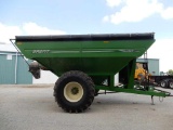 Brent 1082 Grain Cart  w/Tarp