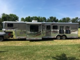 2009 Bison 8412 MM Stratus 30' 4 Horse LQ