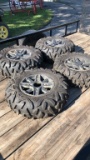 Polaris Razor tires