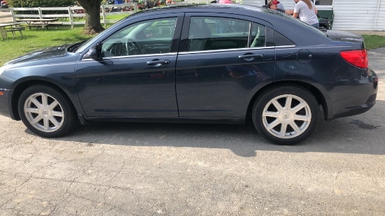 2007 Chrysler Sebring Touring 4 door car