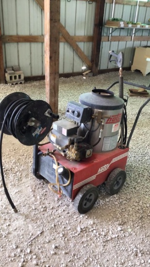 Hotsy hot water Pressure Washer