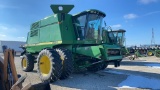 John Deere 9600 Combine