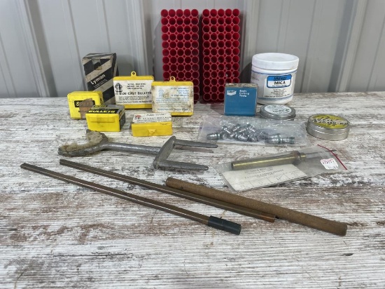 Miscellaneous Lot with Cast Bullets
