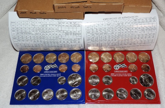 (12) 2009 US Uncirculated Coin Sets