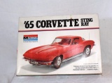 Monogram 1;8 Scale 65 Corvette Kit