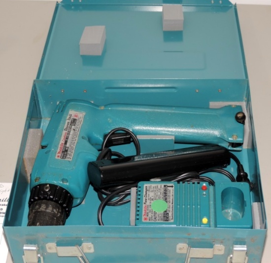 Makita Cordless Driver Drill