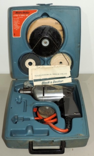 Black & Decker Drill Kit