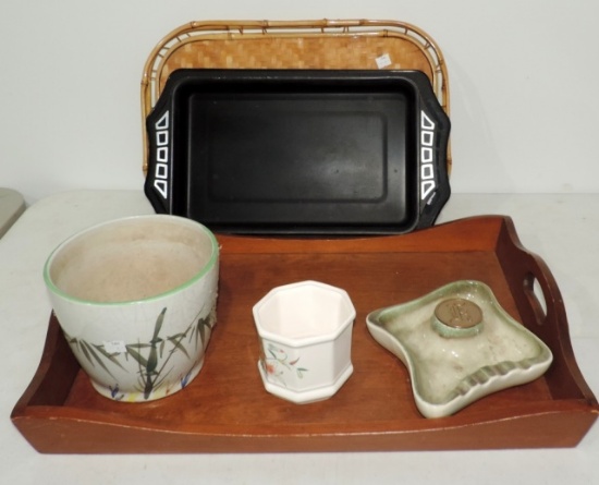 Lot Of Trays & Cookware