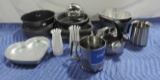 2 Box Lots Kitchen Bakeware