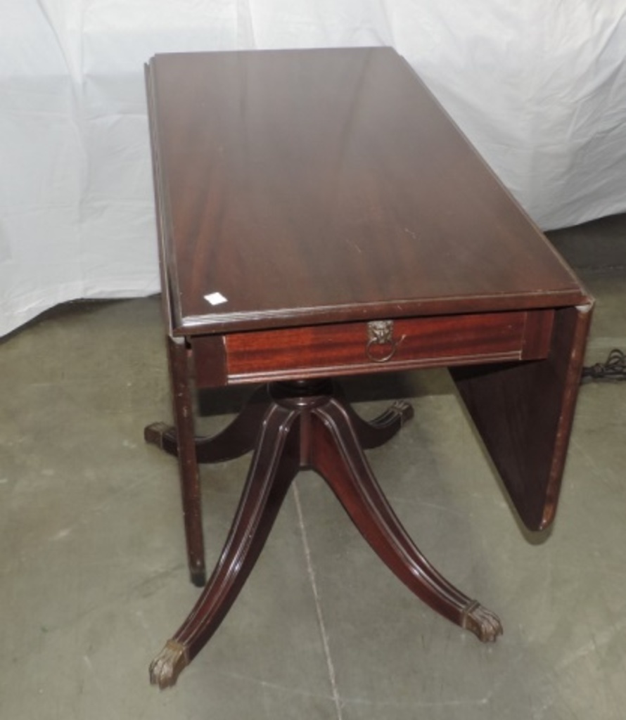 1950s Brandt Duncan Phyfe Style Drop Leaf Table Estate