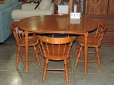 Vintage 5 Piece Maple Dinette Set