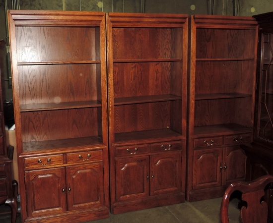 Hooker Furniture 3 Piece Oak Bookshelf Set