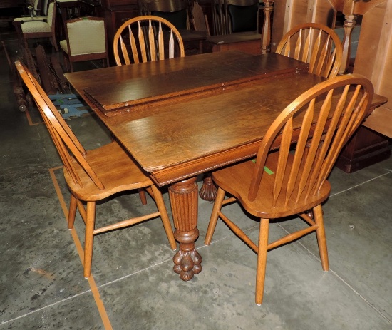 Antique Oak Table With Leaves & 4 Newer Oak Bow Arrow Back Chairs