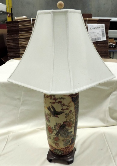 Oriental Ceramic Table Lamp