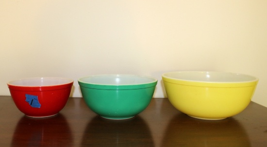 Lot of 3 Vintage Pyrex Bowl