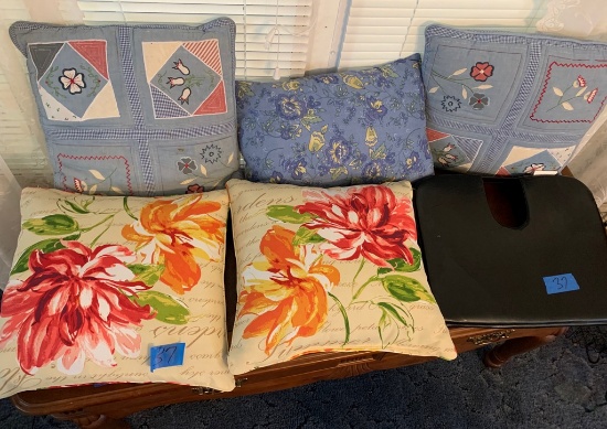 Vintage Throw and Pillow Lot