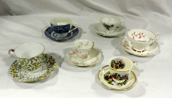 6 Collectible Cup & Saucers